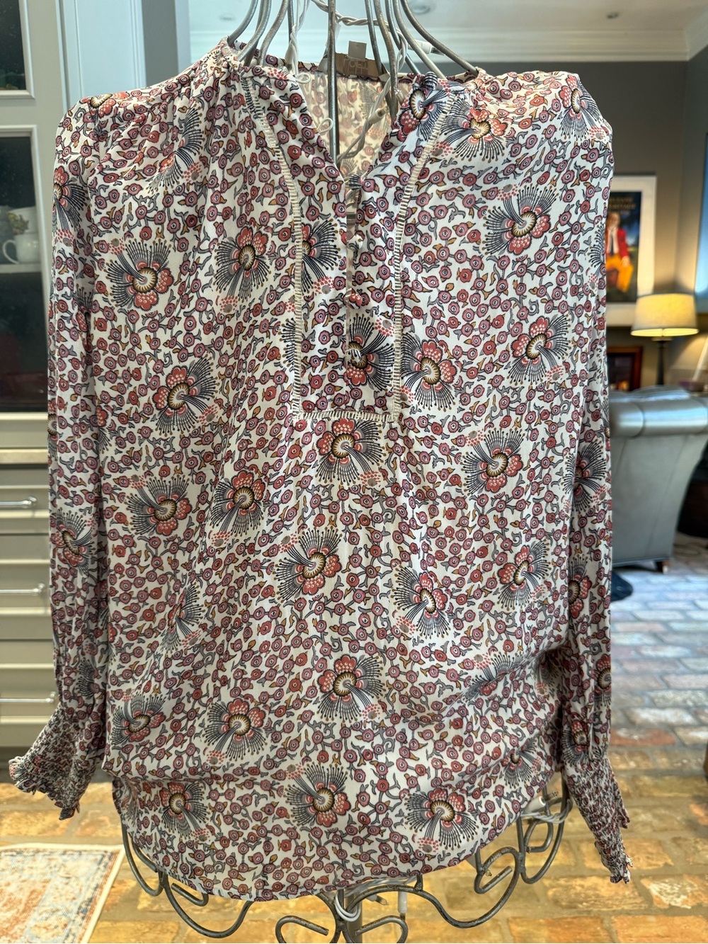 LOFT Peasant Floral Print Blouse – Size Large 🌸